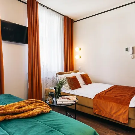 Estery12 Hotel Cracovia