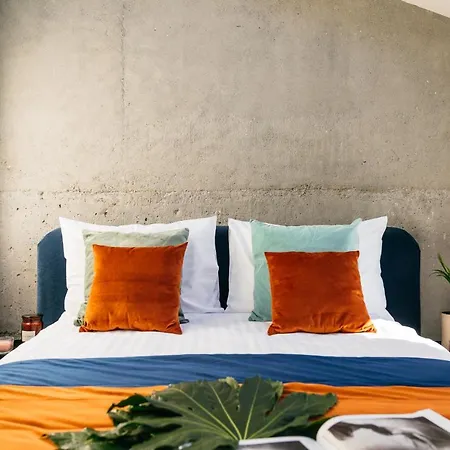 Apartmanhotel Estery12 *