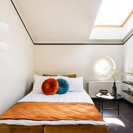 Apartmanhotel Estery12 *