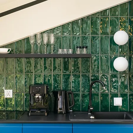 Apartmanhotel Estery12 *